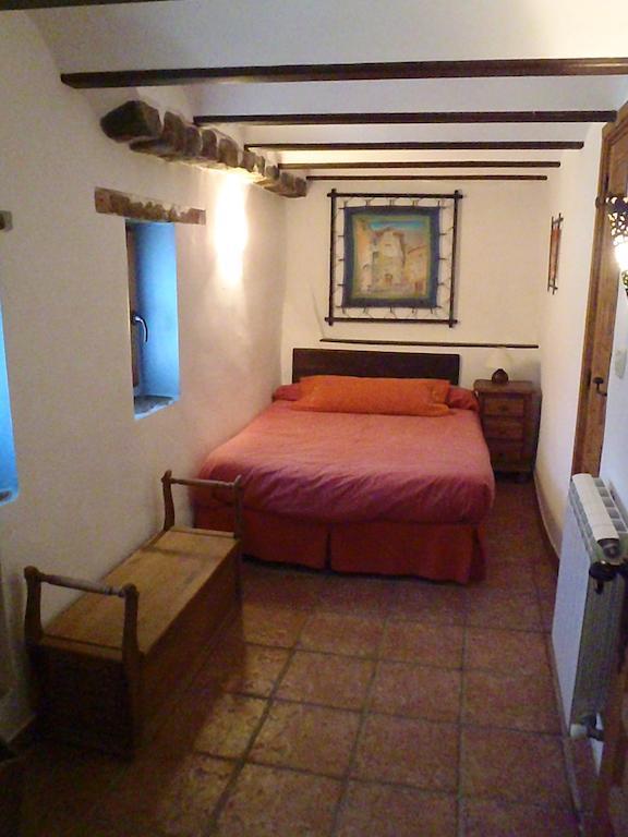 Casa Bestregui Guaso Zimmer foto